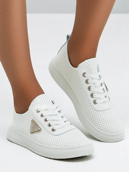 Royalfashion Fűzős női sportcipők nyomattal Fennie