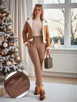 barna || világosbarna