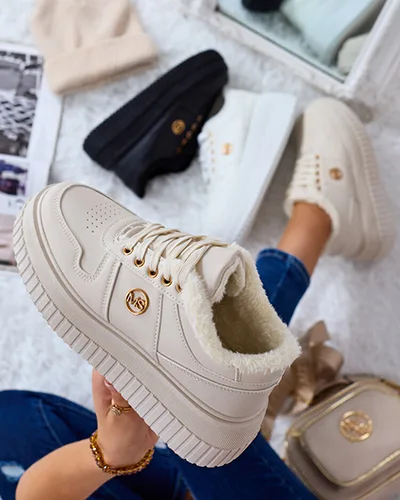 Royalfashion Melegített női tornacipő szőrmével Rozit