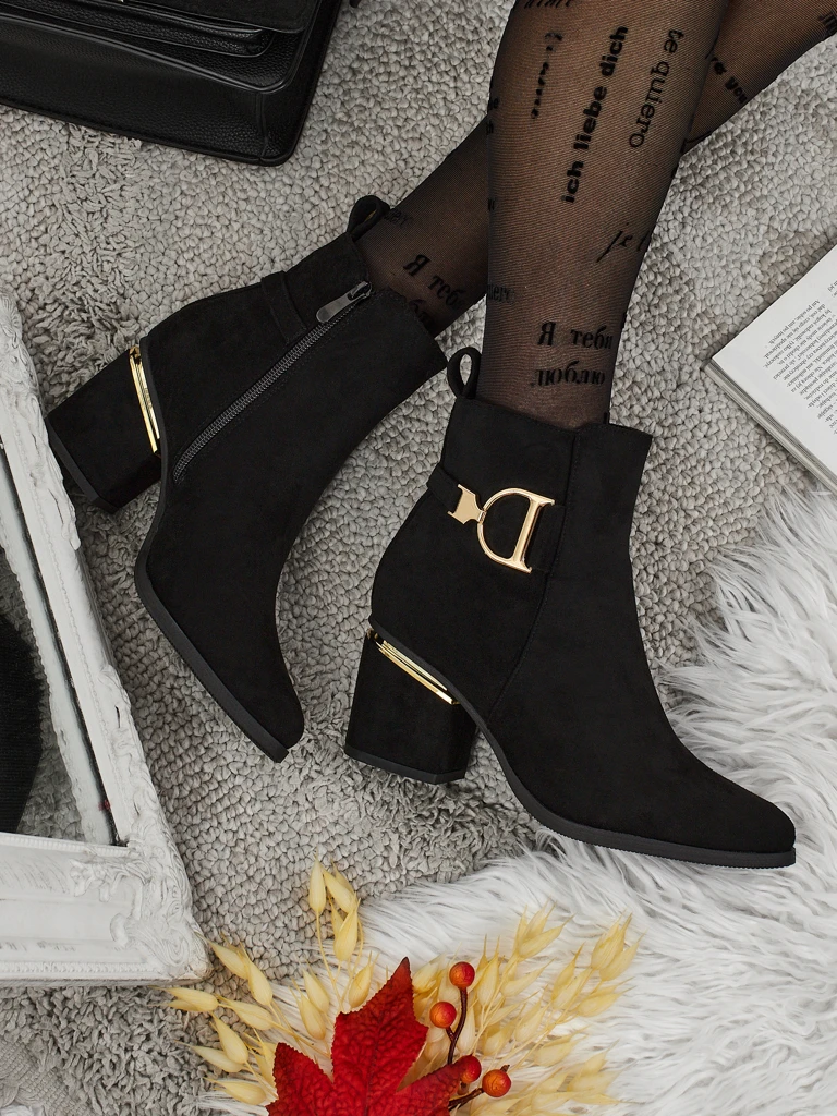 Calyssa női öko velúr bokacsizma vastag sarokkal