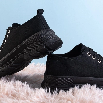 OUTLET Fekete női sportcipő Weneri - Cipő