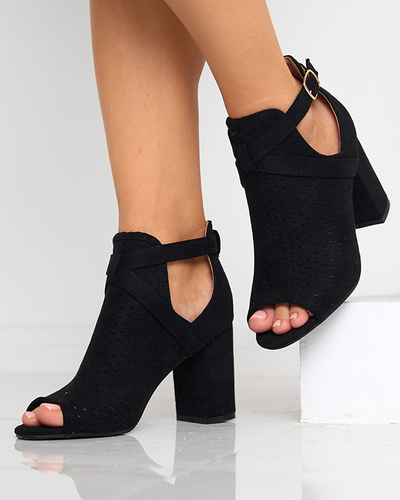 OUTLET Női fekete áttört szandál a Rilose postán - Lábbeli