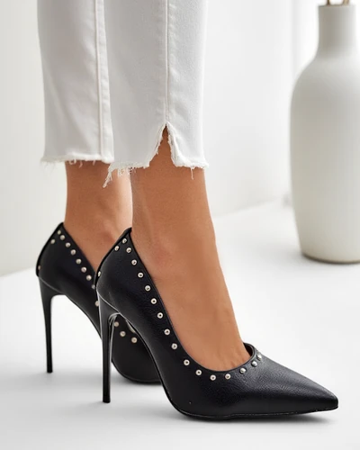 Royalfashion Női stiletto cipők szegecsekkel Koscalle