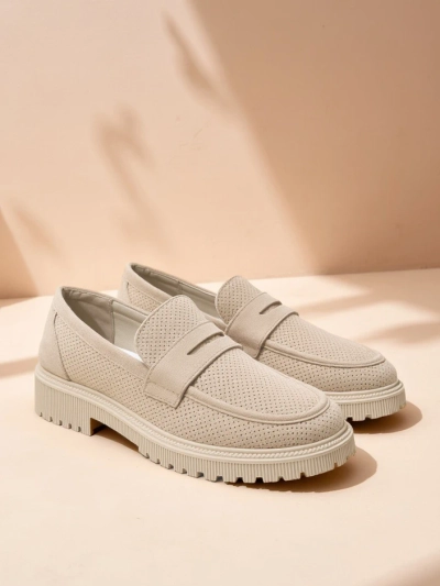 Callista bézs női loafer, ökológiai bőr, lapos 4 cm-es sarok