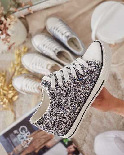 Royalfashion Női tornacipő fedett sarokkal Finia