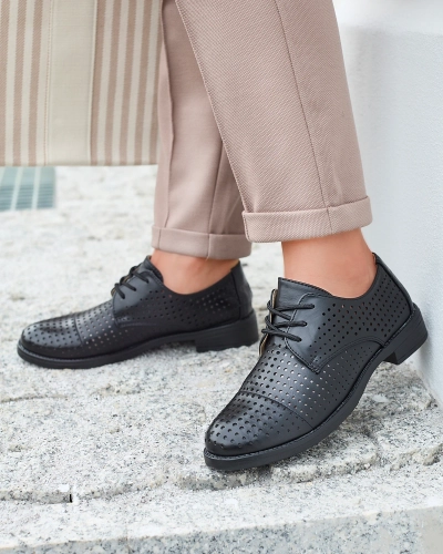 Áttetsző fekete női öko bőr félcipő Azedvo- Footwear