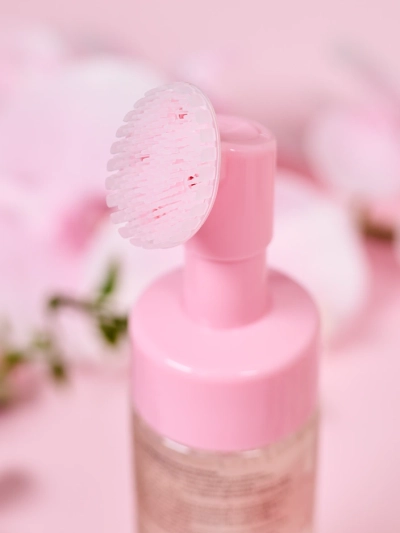 Luxelux Tisztító Hidratáló Eper Hab Az Arcnak 150 ml