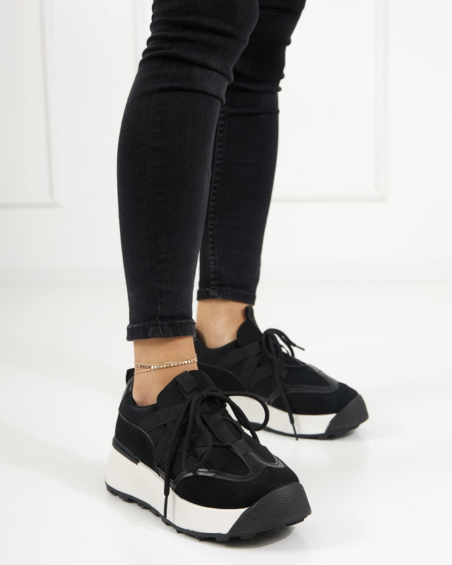 OUTLET Fekete női sportcipő magasabb talppal Kanislo - Lábbeli