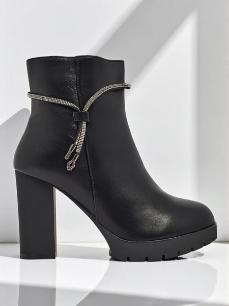 Marellin női eco bőr bokacsizma vastag sarokkal