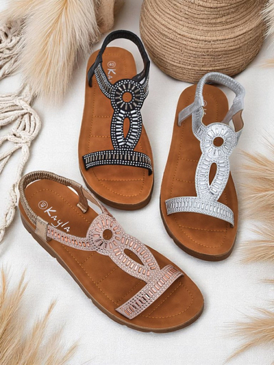 Royalfashion Női szandál dekoratív pántokkal Ava Shine