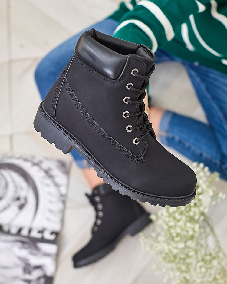 Royalfashion Fekete női Karveliea papucs