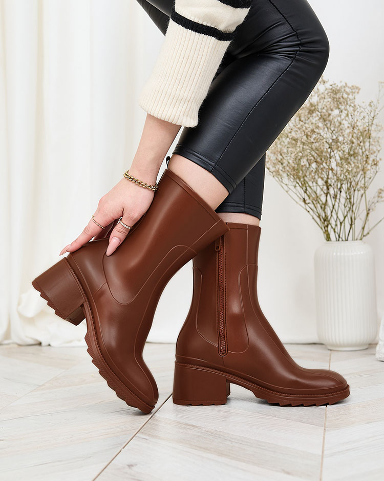 Royalfashion Fekete matt női a'la csizma Tentiris