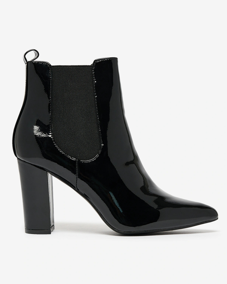 Royalfashion Fekete női Lady Jeny tűsarkú csizma