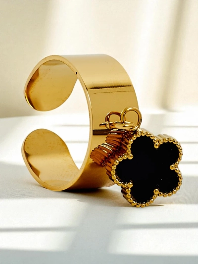 Bransoletka obręcz Dolce Vita z ozdobnymi charmsami