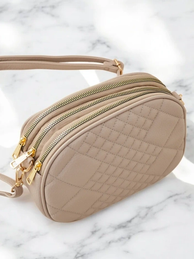 Royalfashion Oval kisméretű női táska öko-bőrből