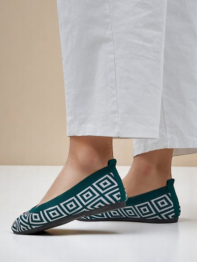 Royalfashion szövet női balerinacipő geometriai mintával Mérték