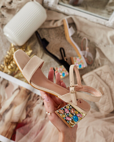 Royalfashion Női szandál kristályokkal Ohvare