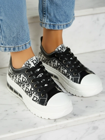Sneakers Livia fekete-fehér színben, platformmal