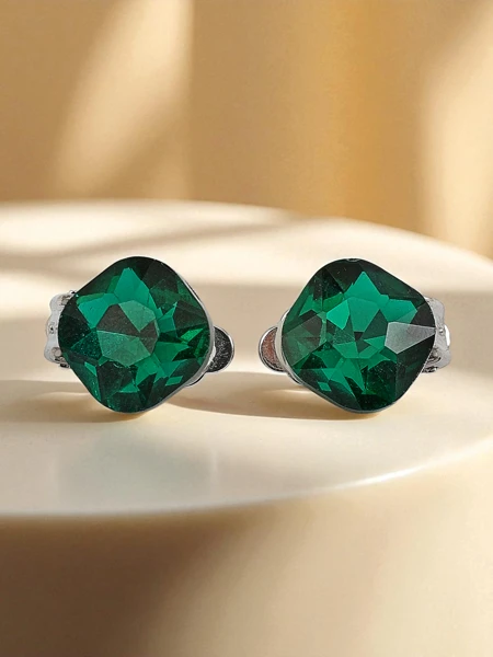 Royalfashion Női kristályos klipszes fülbevaló