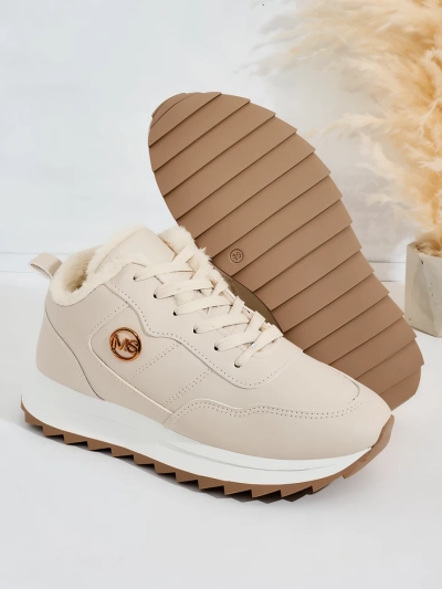 Royalfashion Melegített női tornacipő szőrmével Casot