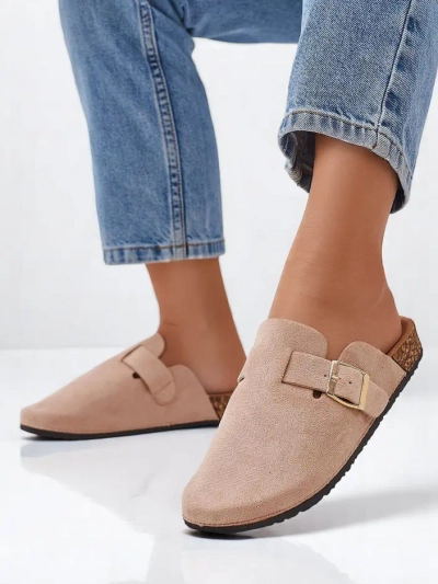 Royalfashion Zárt orrú női szandál Zanbe