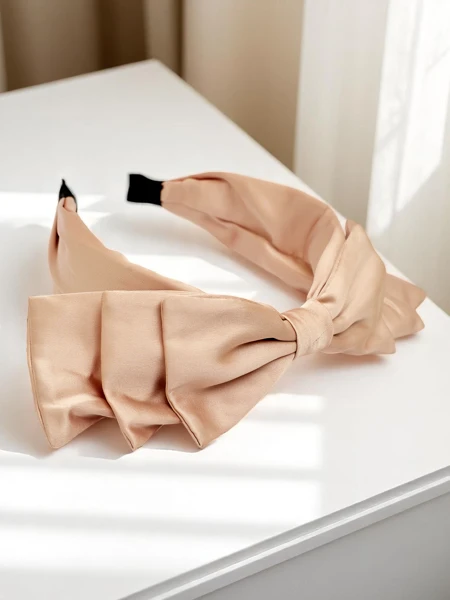 Royalfashion szatén hajpánt masnival Celine