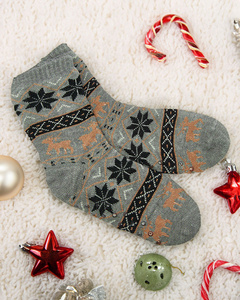 barna || világosbarna