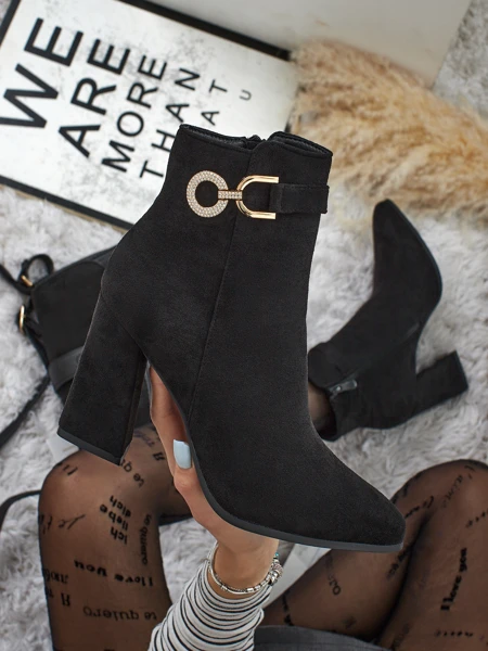 Victi női öko velúrbőr vastag sarkú bokacsizma