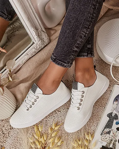 Royalfashion Női áttört Mitrra tornacipő