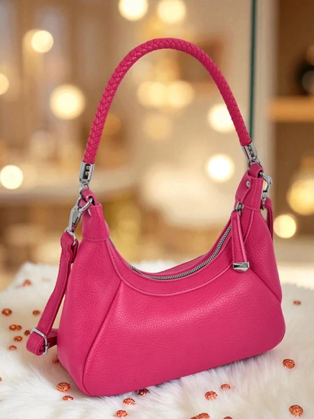 Royalfashion Kis női öko bőr táska díszítő pánttal Lacquea