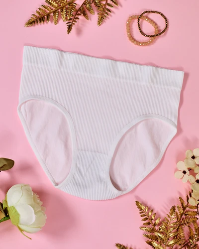 Royalfashion Női bordázott alsónadrág TÖBB MÉRET