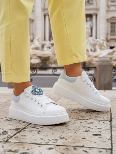Aurelia Bianco – Fehér női platform tornacipő glamour díszítéssel