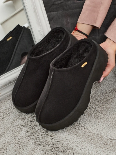 Rövid női a'la hócsizmák bundával Noelina