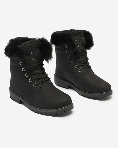 Klasszikus női csizma a'la trapper fekete színben Lausa- Footwear