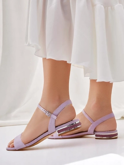 Royalfashion Női szandál lapos talpon Aronies