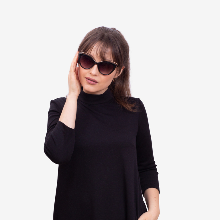 Női fekete napszemüveg fém díszítéssel - Kiegészítők