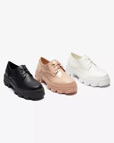 Rózsaszín lakkozott női félcipő Delgor- Footwear