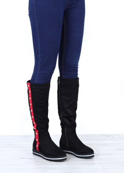 Czarne kozaki na platformie An - Obuwie