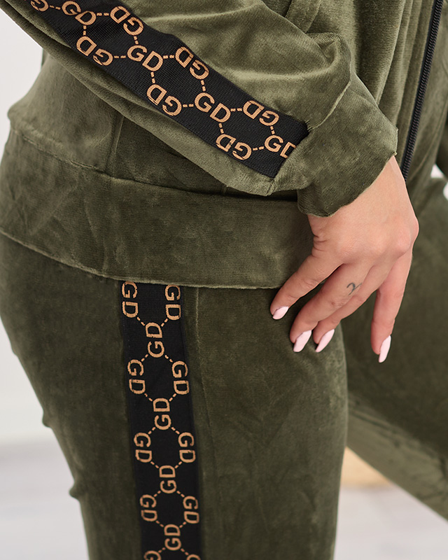 Női tréningruha szett zöld csíkokkal - Ruházat