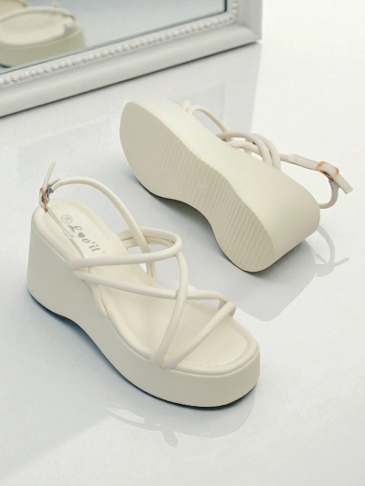 Royalfashion Női éktalpas szandál Skyline Straps