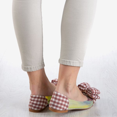 Różowe baleriny damskie w kratę z kokardką Carol - Obuwie