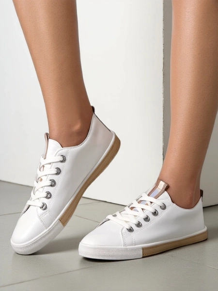 Royalfashion Női áttört tornacipő Tareb