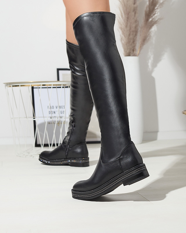 Női lapos talpú, térdig érő, fekete színű női csizma Sereii- Footwear