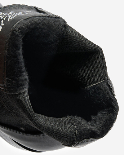 Royalfashion Fekete női csizma a'la sztyblety díszítéssel Ederte