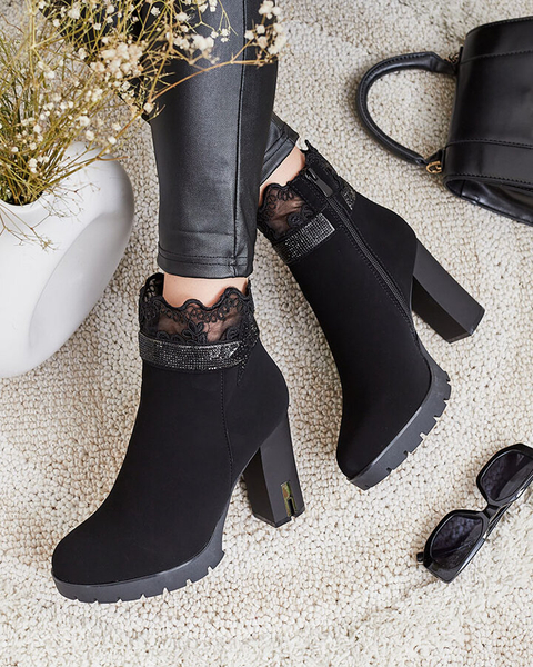 Royalfashion női Leroleda díszített stílusos csizma