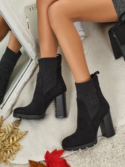 Vansoria női öko velúrbőr bokacsizma vastag sarokkal