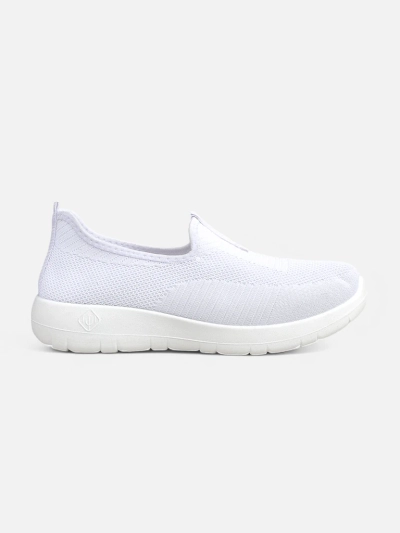 Női fehér Callista slip-on légáteresztő anyagból, lapos sarokkal