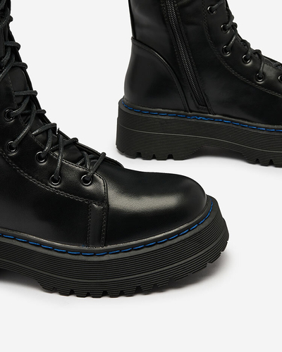 Royalfashion Fekete női magas szárú csizma Elicca