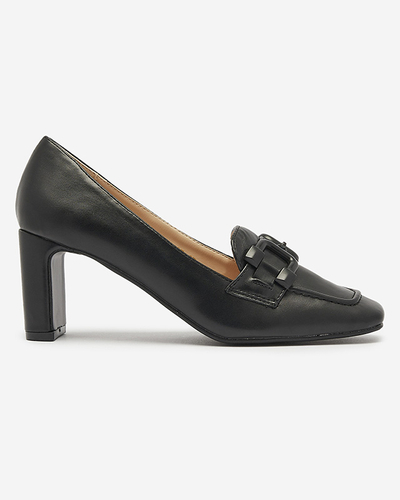 Női mokaszin stílusú cipő fekete színben Mokwell-Footwear