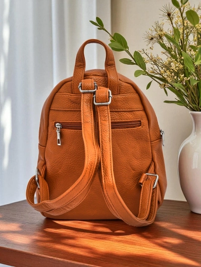 Elegáns Calista Camel női hátizsák, öko bőr, Królewska Moda